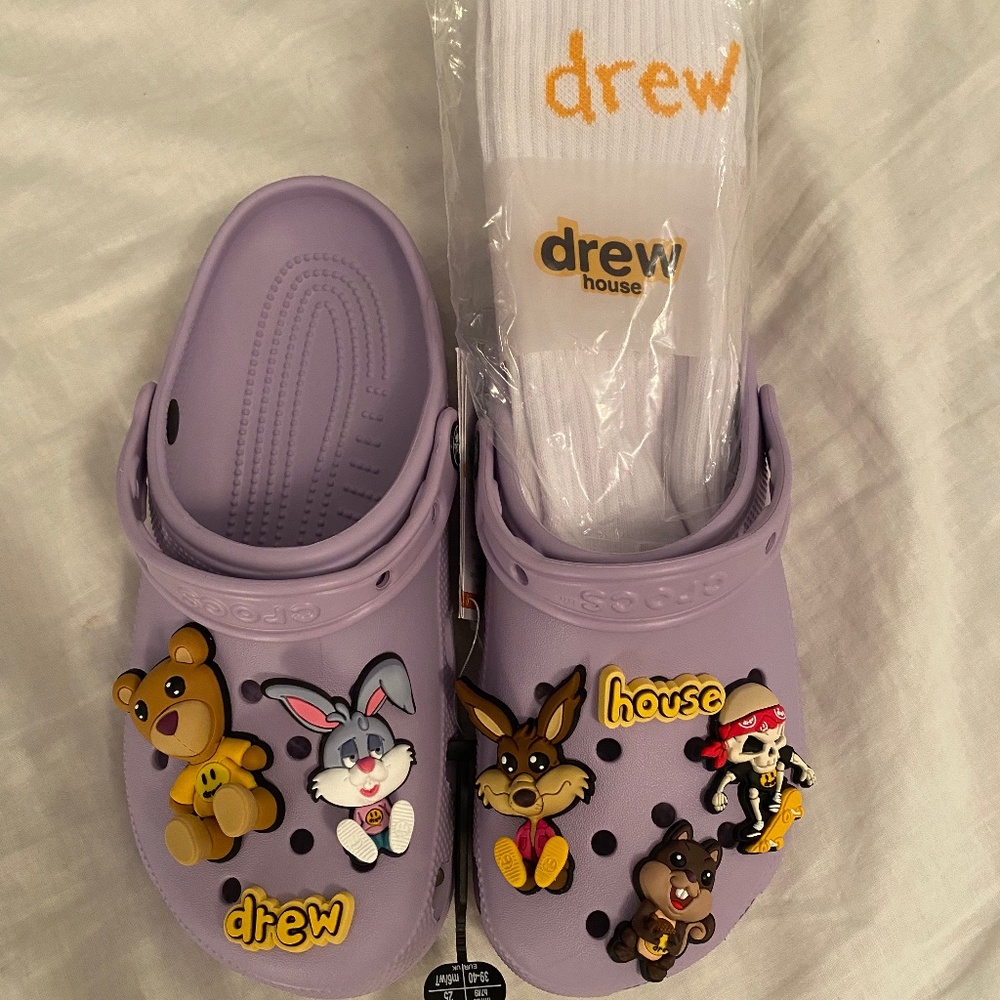 Drew house x Crocs - size M7/W9